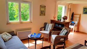 Télévision, livres, chaßne hi-fi