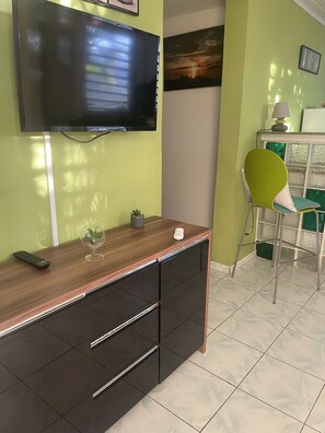 Interior - Les 3L, Bungalow Alamanda, Le Moule Guadeloupe (Le Moule)