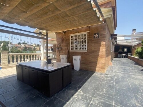 R134 Sunny Villa Calafell