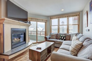 TV, fireplace - Premier Silver Mill 8281-2Br-Walk to Slopes! Kids Ski Free! by RedAwning (Keystone)