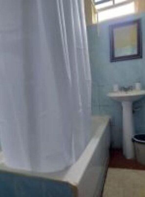 Shower - Home Away Inn (Roseau)