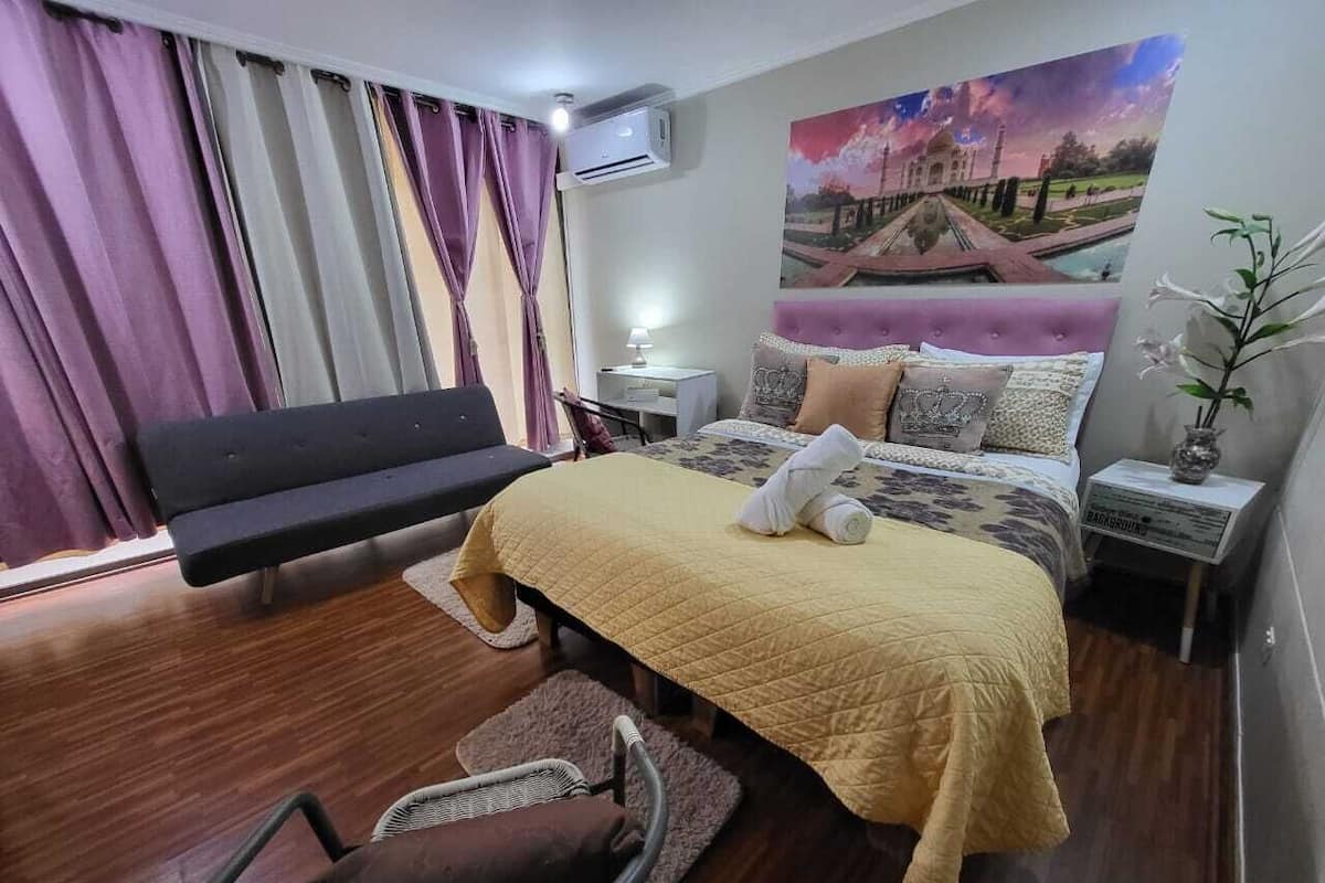 1 bedroom, laptop workspace, blackout curtains, free WiFi