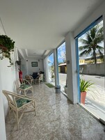 Entrée de l’hébergement