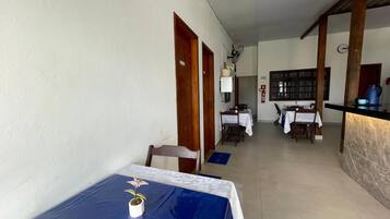 Free daily on-the-go breakfast