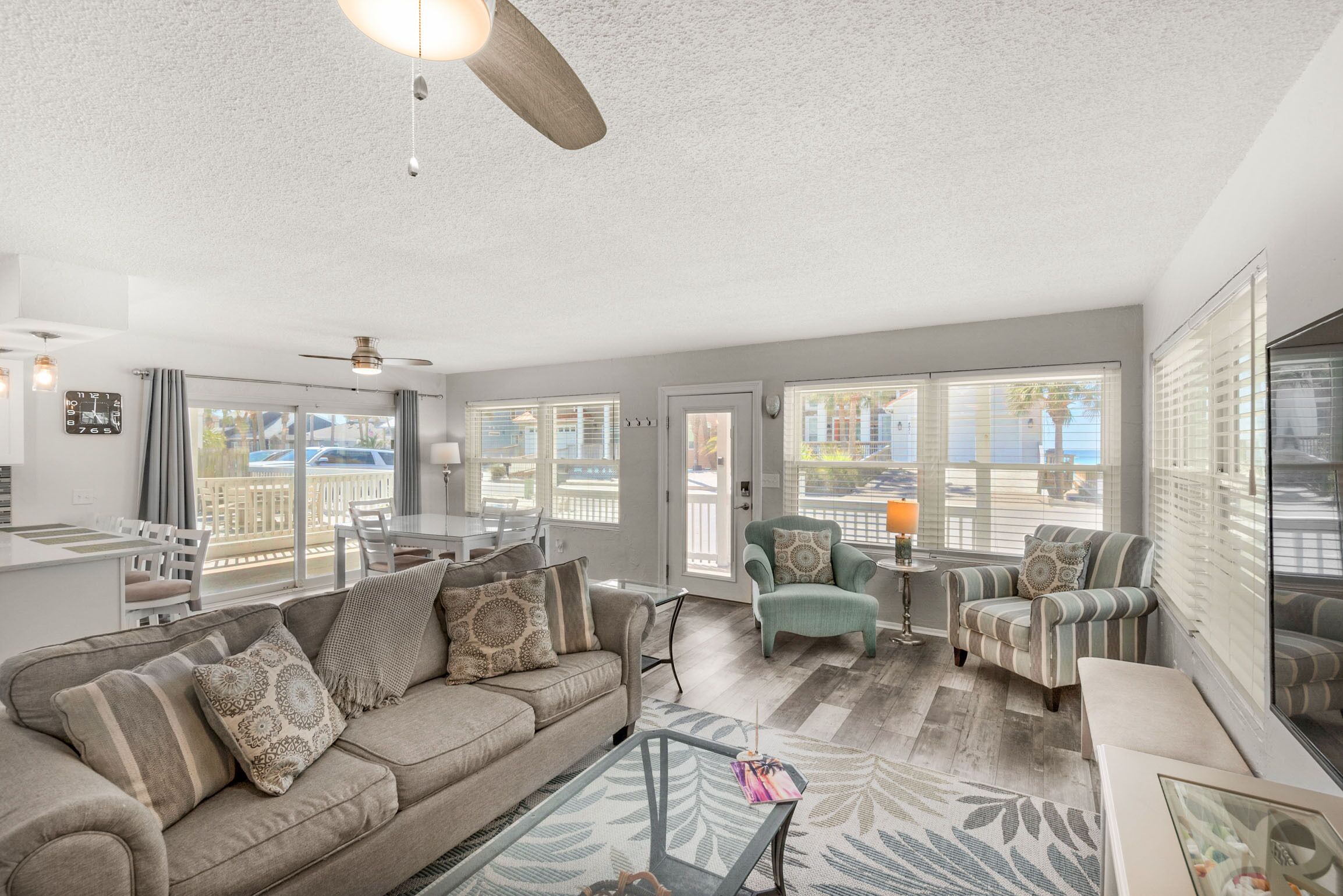 We❤️Snowbirds-70ft to Beach Access-1st Floor-Pool-3BR The Sand Dollar B