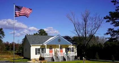 Bluebird Cottage B: Firepit, Patio, Games; Near Charlottesville, Wineries