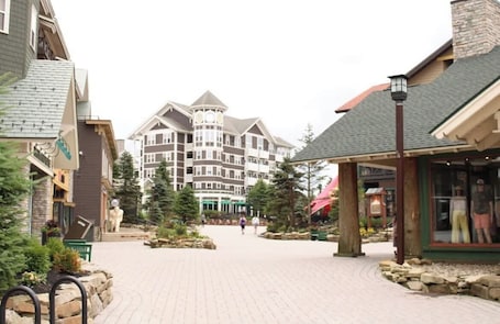 外観. Getaway1: king Bed,Minutes from Greenbrier Bike Trail and River; Pet Friendly