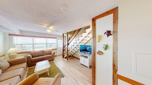 TV - Affordable Gulf Front Triplex (Port Saint Joe)