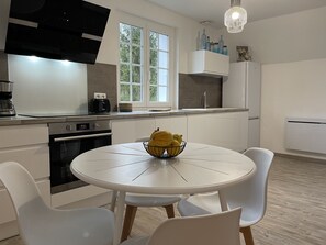 Fridge, microwave, oven, stovetop - COTE D'ALBÂTRE BEACH 5 MINUTES AWAY (Criel-sur-Mer)