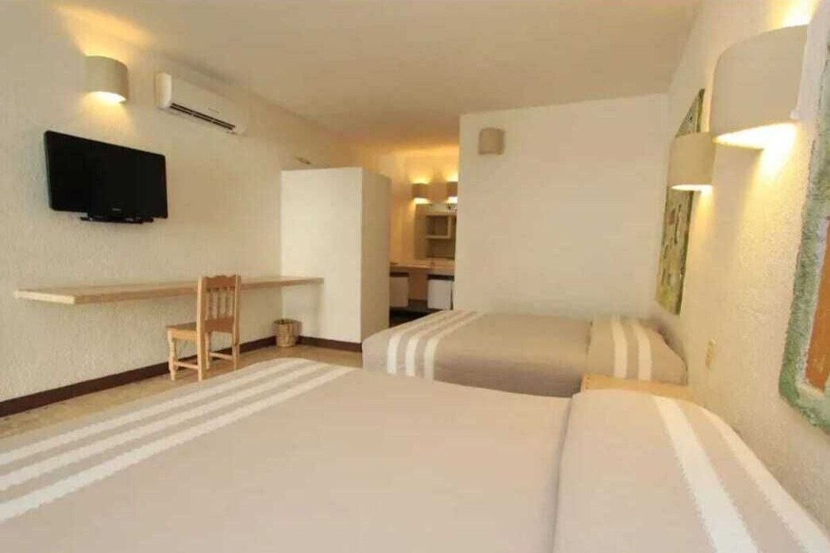 Premium bedding, in-room safe, free WiFi, individually decorated