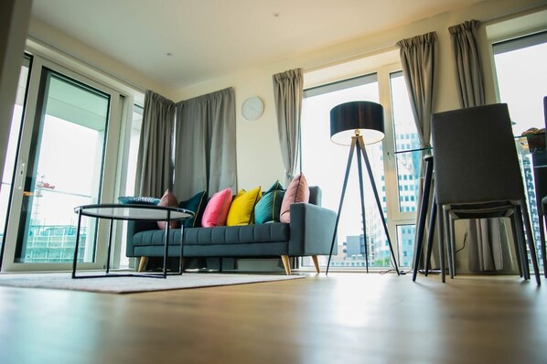 Appartement, 1 grand lit | Intérieur