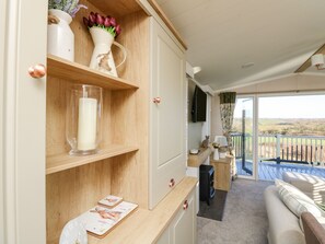 Cottage | Interior - Vendee Lodge (Cowes)