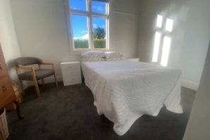 Basic House, Multiple Beds