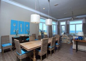 House, Multiple Beds, Pool Access, Ocean View | Interior