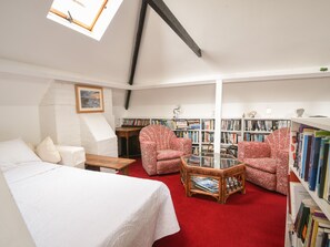 3 chambres, décor unique, ameublement unique, accès au Wi-Fi (inclus)