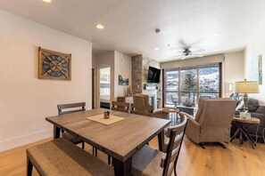 Apartment (2 Bedrooms) | Exterior