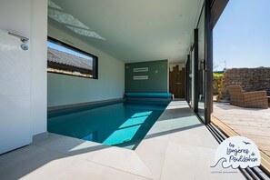 Innenpool, beheizter Pool