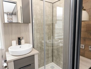 Cottage | Bathroom