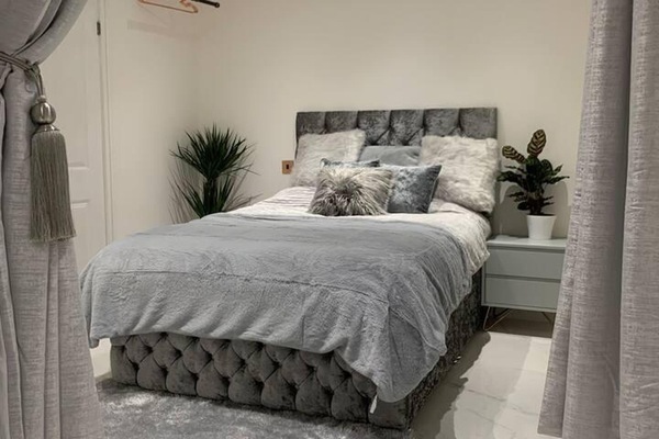 Apartment | 1 bedroom, iron/ironing board, WiFi (free), bed sheets