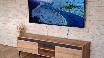 House (Three Bedroom Holiday Home with Terra) | Living room | TV