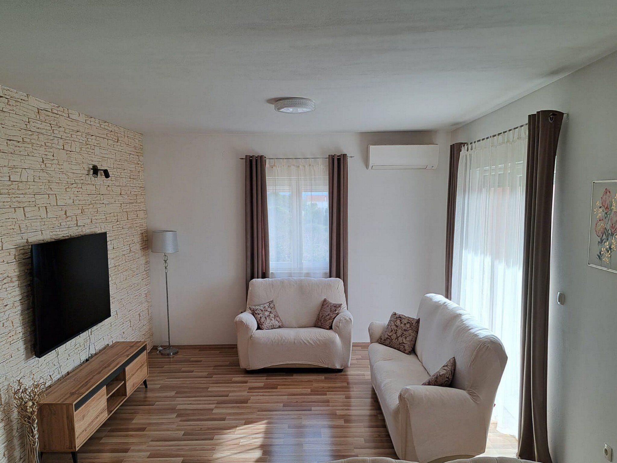 House (Three Bedroom Holiday Home with Terra) | Living room | TV