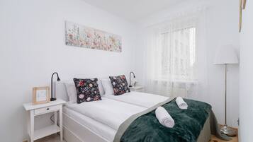 1 bedroom, free WiFi, bed sheets