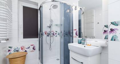Apartment Dobrego Pasterza by Renters