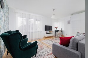 Living room - Apartment Dobrego Pasterza by Renters (Kraków)