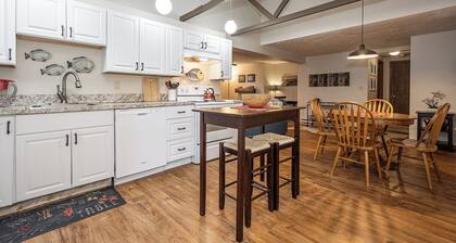 Cub House by Taylor Made Deep Creek