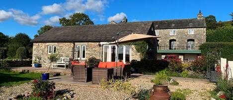 コテージ | 施設の敷地