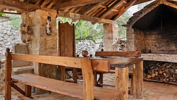 Cottage (One Bedroom Holiday Cottage with Terr) | Terrace/patio