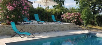 Charming rustic country house in northern Umbria with exclusive use of pool