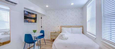 1 chambre, fer et planche à repasser, Wi-Fi, draps fournis