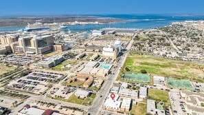 Aerial view - Pink Flamingo Studio Apartment (Galveston)