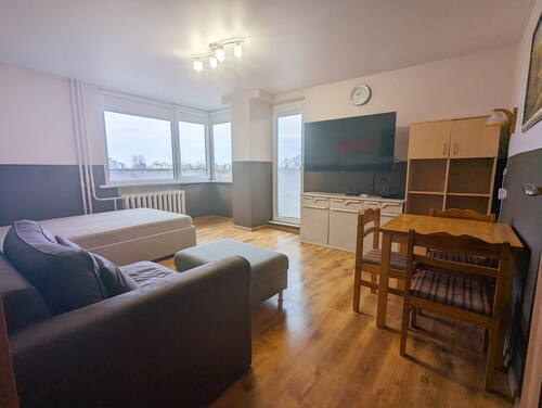 Central,cozy two rooms apartment, near to the airport