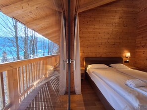 4 Schlafzimmer, schallisolierte Zimmer, Bügeleisen/Bügelbrett