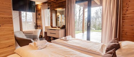 4 Schlafzimmer, Bügeleisen/Bügelbrett, kostenloses WLAN, Bettwäsche