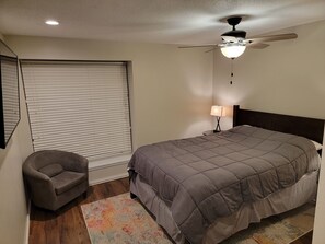 3 habitaciones, escritorio, wifi gratis y ropa de cama 