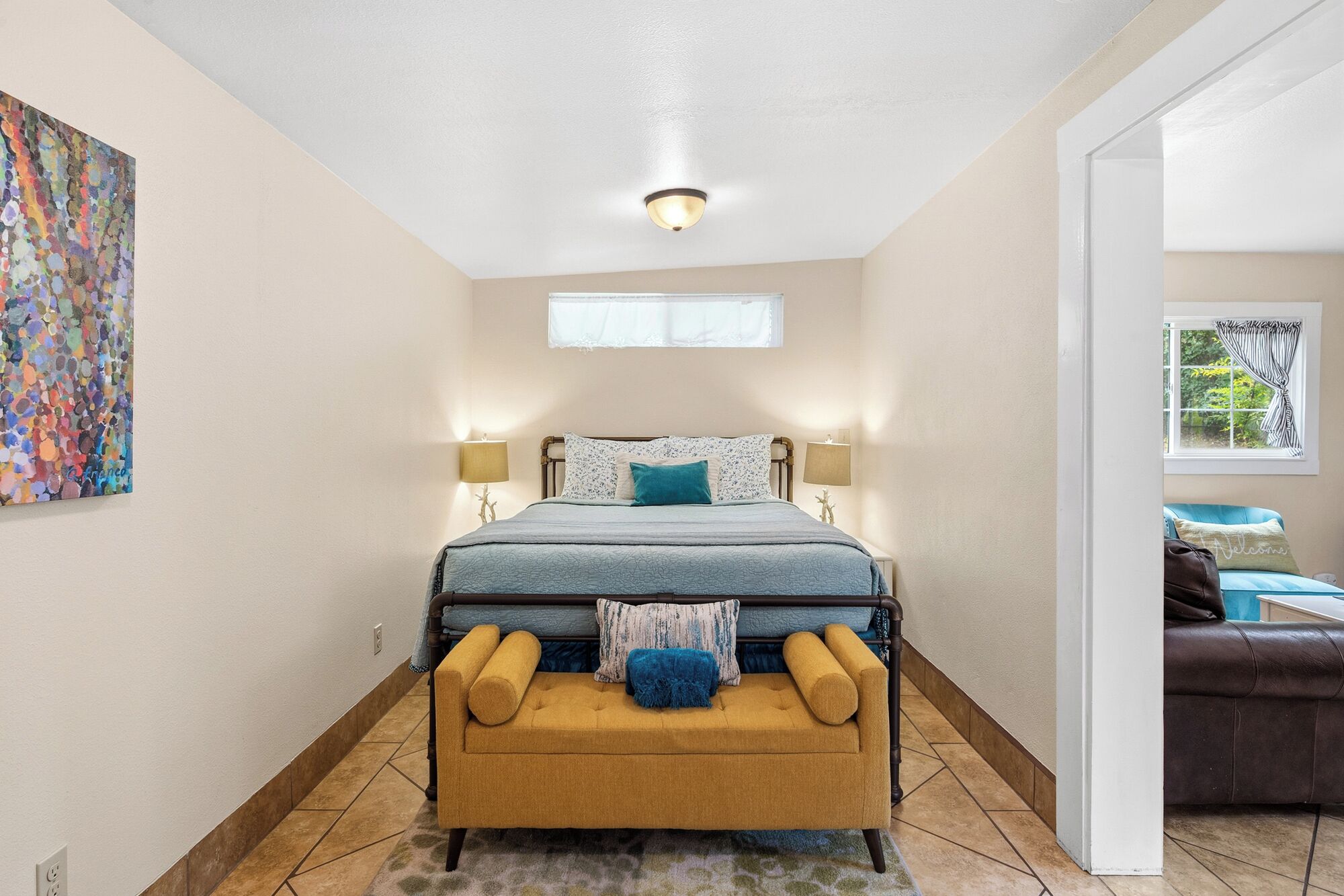 1 bedroom, iron/ironing board, bed sheets