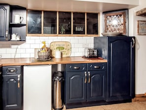 Geschirrspüler, Hochstuhl