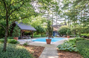 Piscine extérieure, piscine chauffée