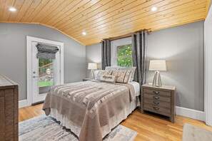 3 chambres, fer et planche à repasser, Wi-Fi gratuit, draps fournis