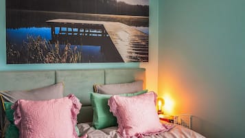 3 habitaciones, cuna de viaje, wifi gratis y ropa de cama