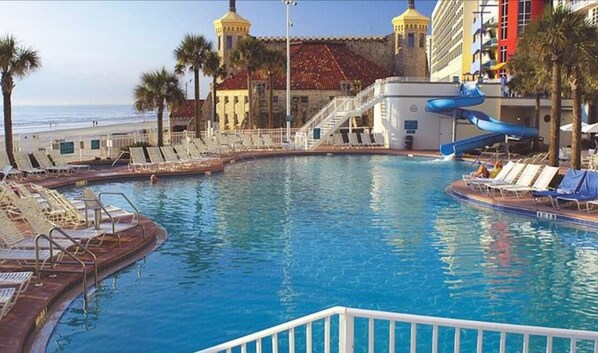Indoor pool, outdoor pool - Wyndham Ocean Walk 2BR (Daytona Beach)