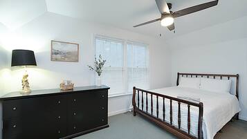 1 chambre, fer et planche Ă repasser, Wi-Fi, draps fournis