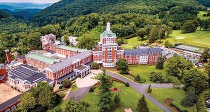 Jackson River Estate Studio Apartment on the River