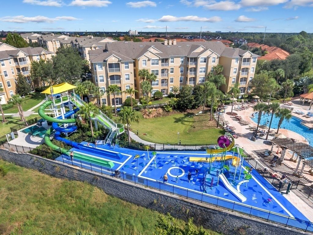 1Disney 2 miles, Animal Kingdom, Universal, Pool Home 3/3 Water Park