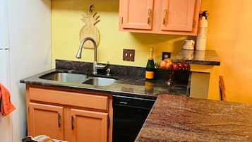 Fridge, microwave, dishwasher, coffee/tea maker