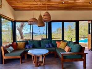 Table tennis, stereo