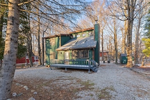 Exterior - NEW Cozy Tobyhanna Getaway w/ Firepit & Hot Tub Near Waterparks! (Tobyhanna)